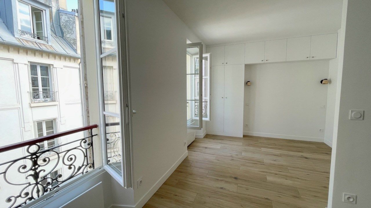 appartement 2 pièces en vente sur PARIS (75007)